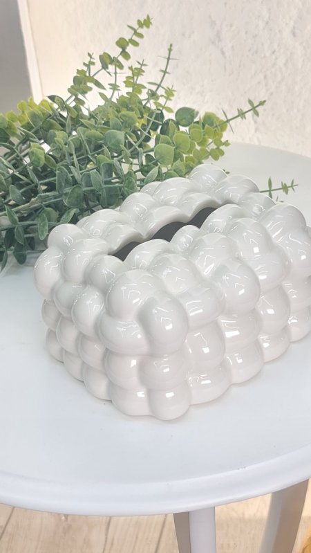 علبه محارم بابليز لون ابيض