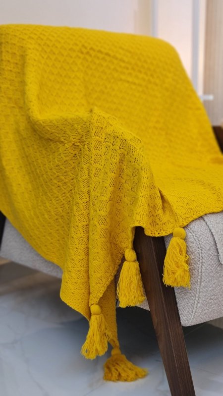 ثرو اصفر كموني