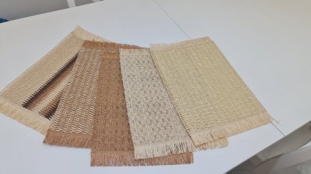 كوستر مستطيل من القش المرن مقاس 45 سم * 30 سم