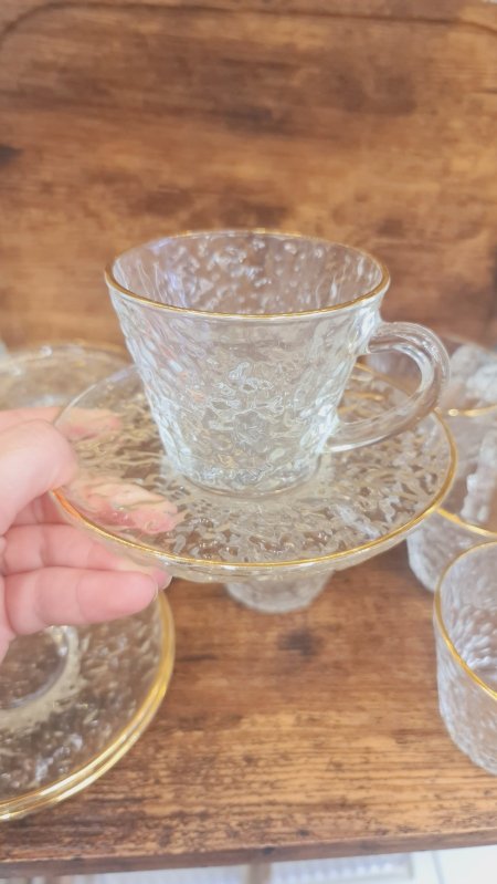 كاسات شاي حز ذهبي مثلج ومحزز